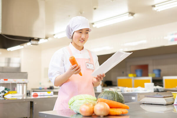 サービス付き高齢者向け住宅 ひだまりあみ(厨房/常勤)の栄養士求人の写真