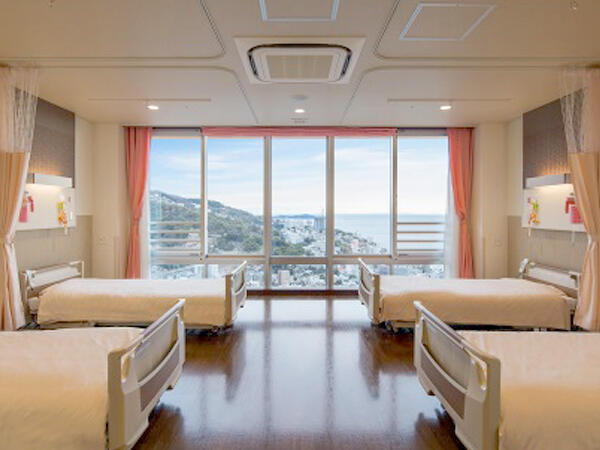 熱海 海の見える病院（常勤）の准看護師求人メイン写真4