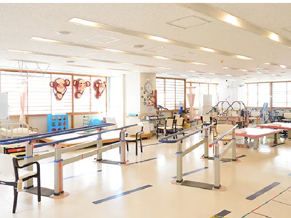 介護老人保健施設かがやきライフ江東（正社員） の理学療法士求人の写真