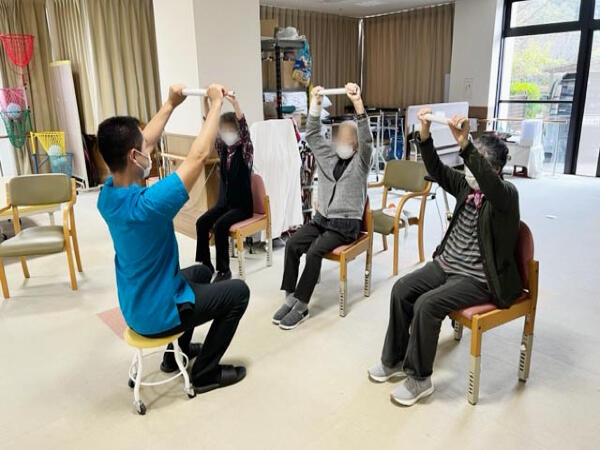 介護老人保健施設やすらぎの郷（デイケア/パート）の介護福祉士求人メイン写真2