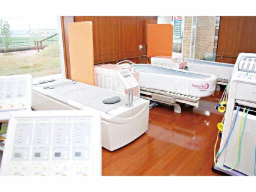 華山ファミリークリニック（常勤）の介護福祉士求人メイン写真3