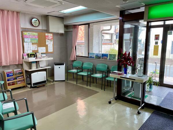 なかじまクリニック（パート）の送迎ドライバー求人メイン写真2