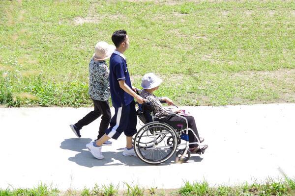 グループホーム　ブロン（パート）の介護福祉士求人メイン写真2