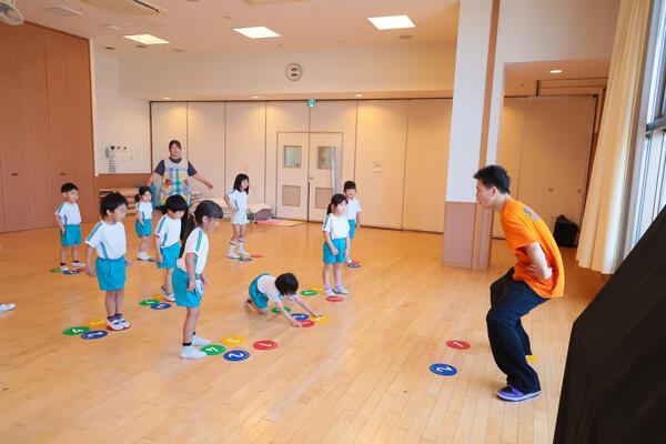 認定こども園 よつ葉こども園(常勤)の保育士求人サブ写真2