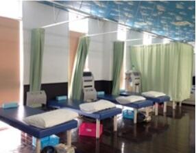 ヒデ整形クリニック（常勤）の准看護師求人メイン写真2