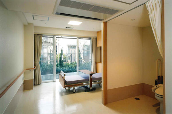 特別養護老人ホーム泰山（正社員）の介護福祉士求人メイン写真2