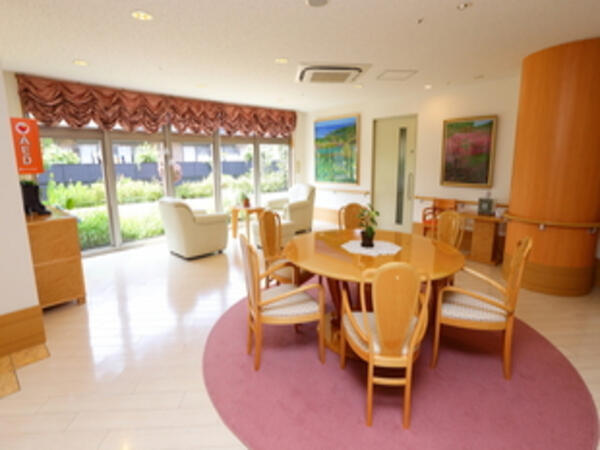 介護付き有料老人ホーム ハーモニー松戸（常勤）の介護福祉士求人メイン写真2