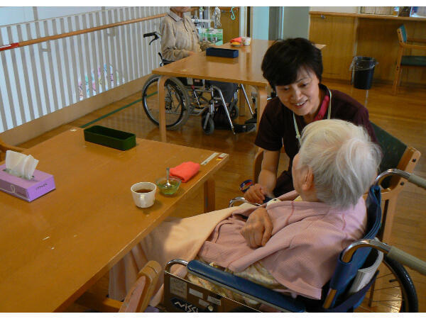 介護老人保健施設たちばな苑（常勤）の准看護師求人メイン写真2