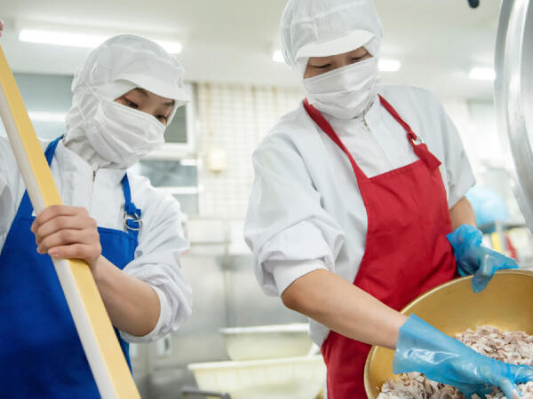 葉隠勇進(株) 高砂市エリアの学校給食施設（厨房/マネージャー/正社員）の栄養士求人の写真