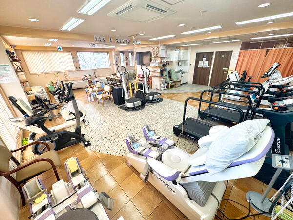 リハビリデイサロン 「海」 MIHARU（パート）の介護職求人メイン写真2