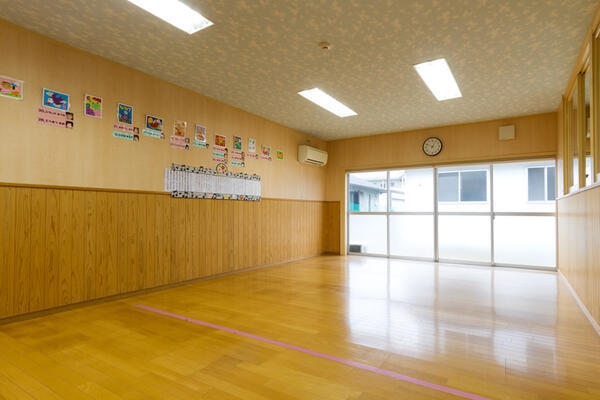 ゆずりは園（常勤）の保育士求人メイン写真2