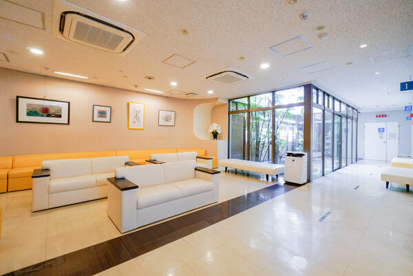 あきよし外科胃腸科医院（夜間 / パート）の看護助手求人メイン写真2