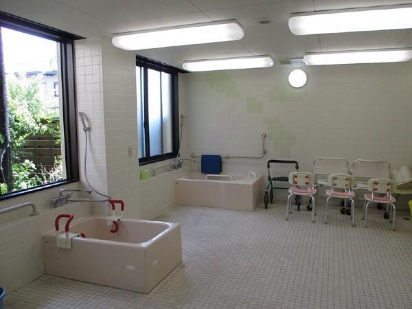  デイサービスセンターほほえみの里（常勤）  の介護職求人メイン写真4