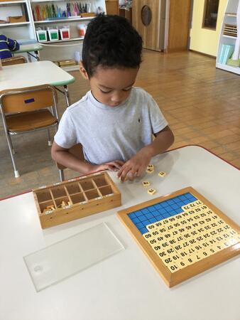 フロンティアキッズ曙橋分園（常勤）の保育士求人メイン写真2