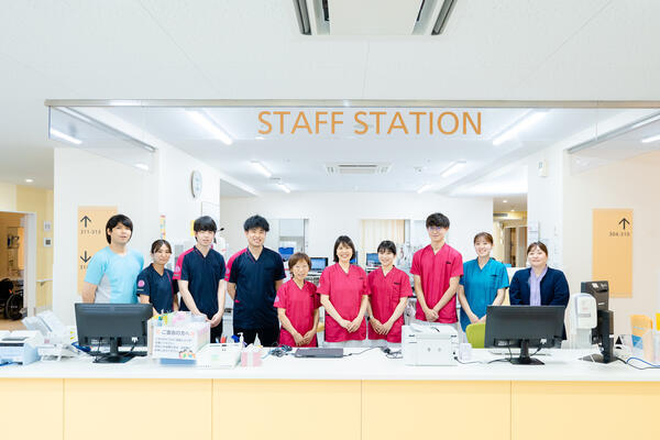 令和リハビリテーション病院（常勤）の看護助手求人メイン写真3