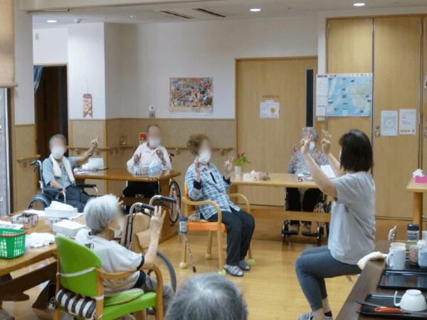 有料老人ホームポポロの森（常勤）の介護福祉士求人メイン写真3