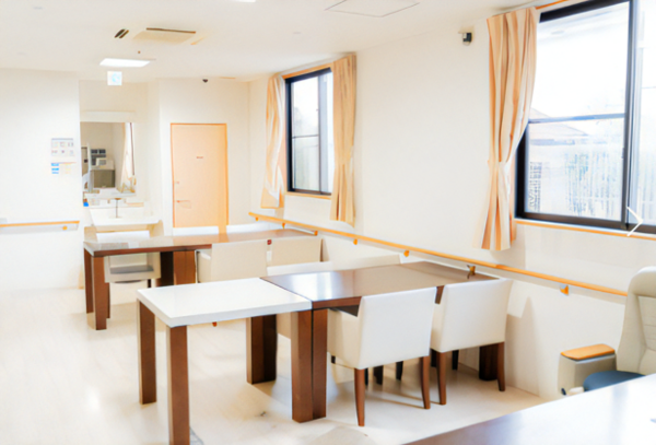 住宅型有料老人ホームわらび（パート） の介護福祉士求人メイン写真3