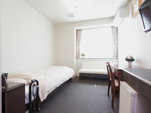 楢原産婦人科（パート）の看護助手求人メイン写真4