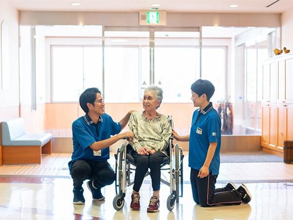 特別養護老人ホーム西宮恵泉（パート）の介護職求人メイン写真4