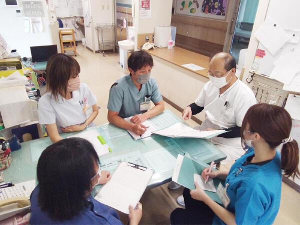 介護老人保健施設やすらぎの郷（支援相談員/常勤） の社会福祉主事任用求人メイン写真3