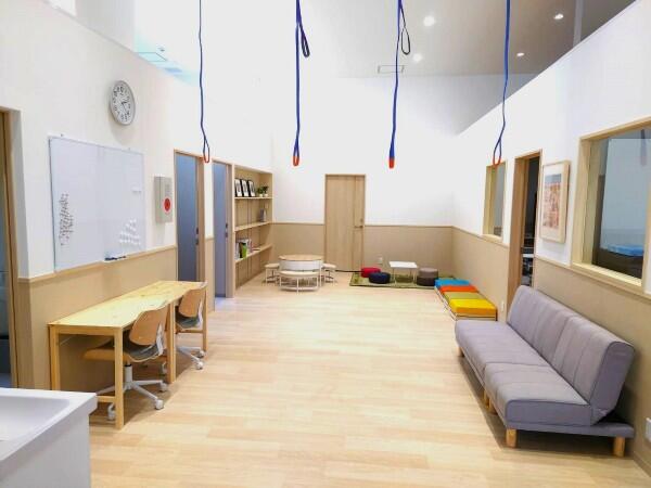 放課後等デイサービス  まなびクラブ新丸子教室（児童指導員/常勤）の社会福祉士求人メイン写真4