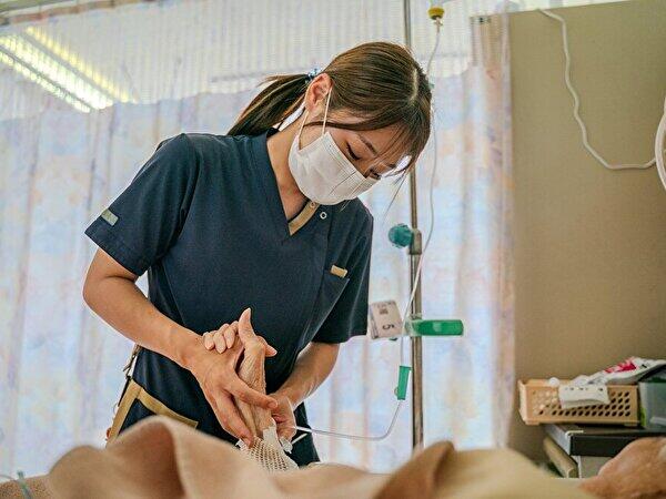 高岡ふしき病院（常勤）の看護師求人メイン写真2