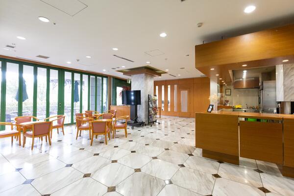 特別養護老人ホーム ハピネスあだち（常勤）の介護福祉士求人メイン写真4