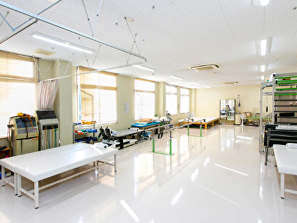 青葉病院（常勤）の作業療法士求人メイン写真2