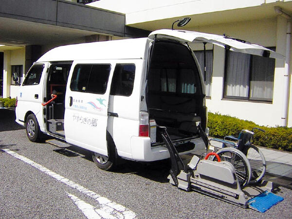 介護老人保健施設やすらぎの郷（常勤）の准看護師求人メイン写真5