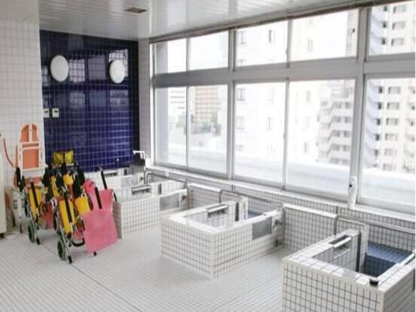 介護老人保健施設トリトン（パート）の介護福祉士求人メイン写真3