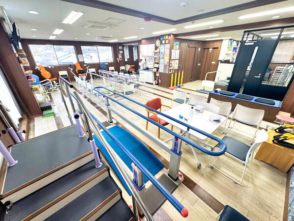 リハビリデイサロン 「海」 MIHARU（パート）の介護職求人メイン写真5