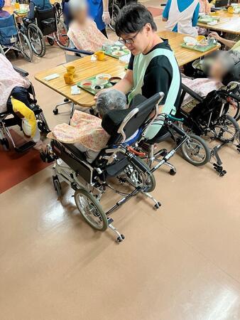 特別養護老人ホームアポロ園（常勤）の介護福祉士求人メイン写真3