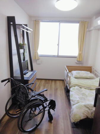 住宅型有料老人ホーム ルネッタ（パート）の介護職求人メイン写真4