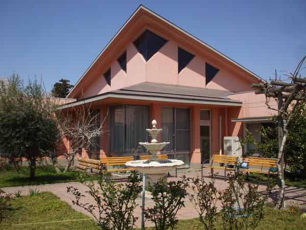 特別養護老人ホーム清松園（パート）の介護職求人の写真