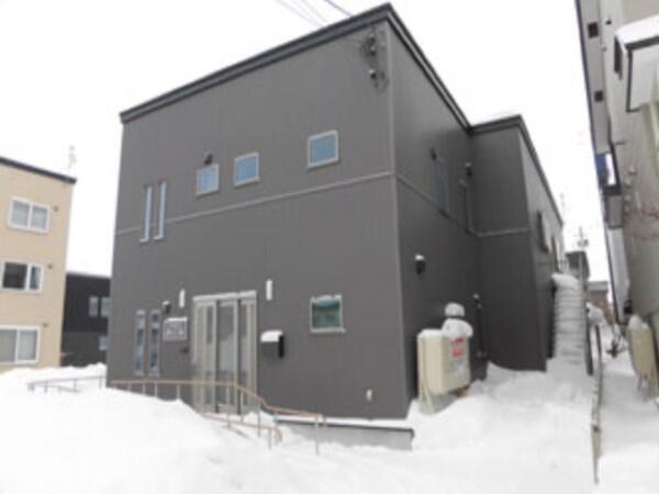 グループホーム 松ぼっくり（サービス管理責任者/常勤）の社会福祉士求人の写真