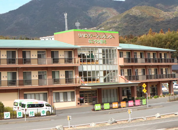 介護老人保健施設 なごやか熊毛(正社員)の准看護師求人の写真