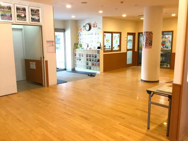 認定こども園 よつ葉こども園（常勤）の保育士求人サブ写真1