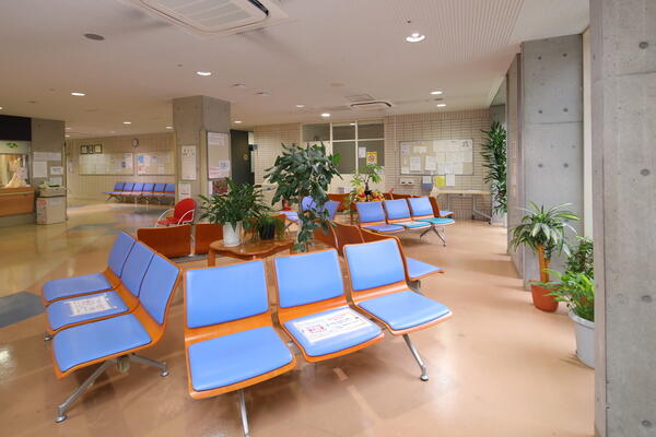 光愛病院（夜勤専従パート）の看護師求人メイン写真2