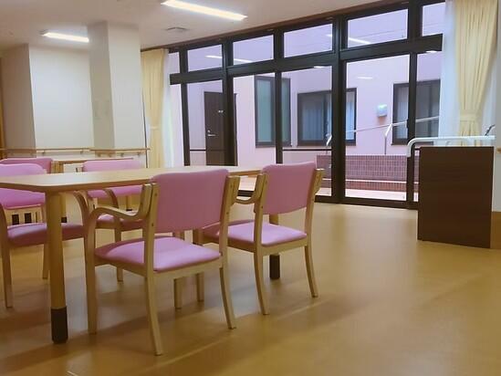 特別養護老人ホーム高部陽光園（常勤）の介護職求人メイン写真3