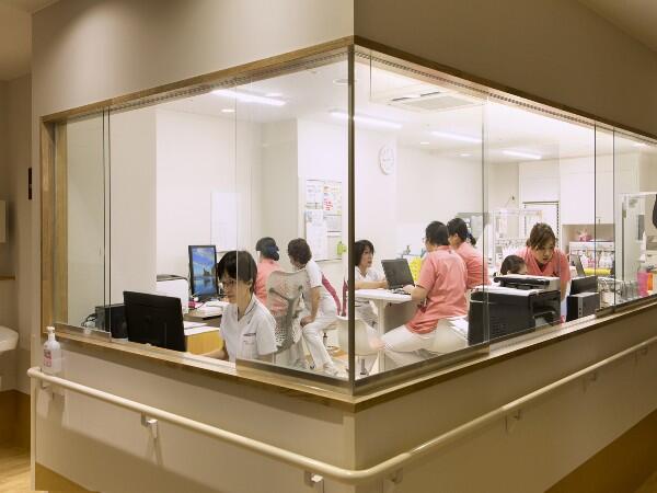 平安の森記念病院（夜勤専従/パート）の准看護師求人メイン写真2