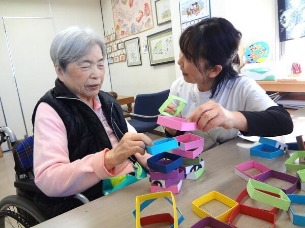 老人デイサービスセンター はっぴいあかり（パート） の介護福祉士求人メイン写真5