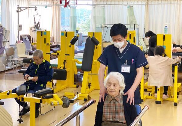 かわもと記念クリニック 通所リハビリテーションゆうゆう（常勤）の介護福祉士求人の写真