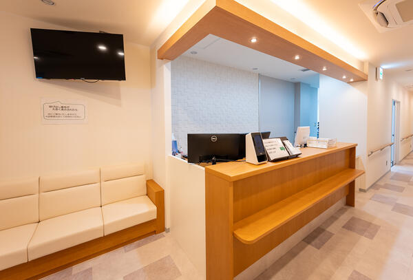 服部駅前クリニック（パート）の送迎ドライバー求人メイン写真2