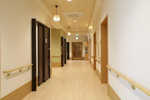 地域密着型特別養護老人ホーム 蔵の街ひまわり（常勤）の介護福祉士求人メイン写真4