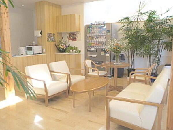 特別養護老人ホーム滝山なごみの里（臨時職員）の介護福祉士求人メイン写真4