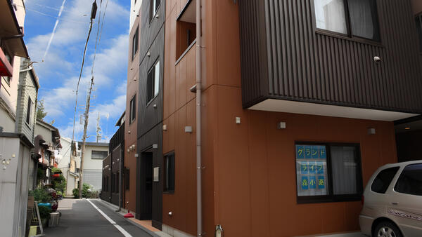 住所型有料老人ホーム グランドライフ森小路（正社員）の介護職求人の写真