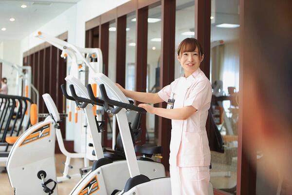 有料老人ホーム エバーグリーンシティ・寺岡（常勤）の准看護師求人メイン写真4