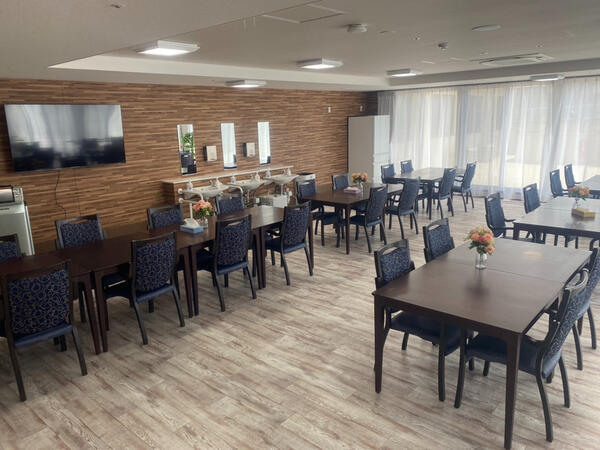 住宅型有料老人ホーム ヴェルハーモニーWest・East（パート）の調理師/調理員求人メイン写真3