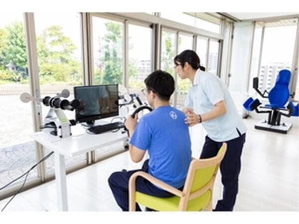 介護付き有料老人ホーム ヒルデモアたまプラーザビレッジ（施設兼務/正社員）の理学療法士求人サブ写真3