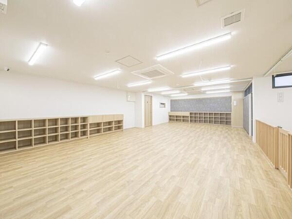 武庫川敬愛保育園 甲子園けやき散歩道（常勤）の保育士求人メイン写真2